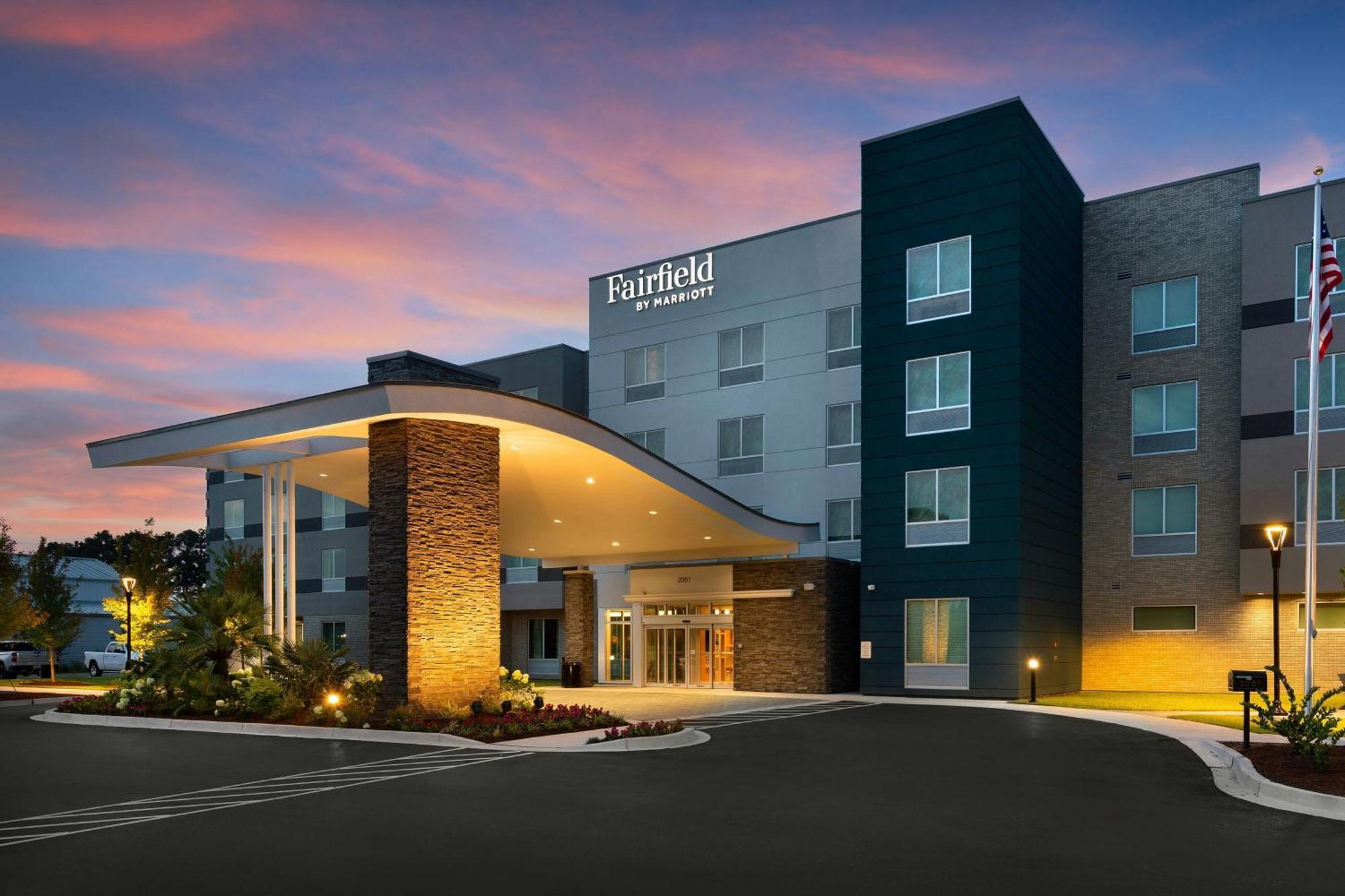 Fairfield By Marriott Inn & Suites Coastal Carolina คอนเวย์ ภายนอก รูปภาพ